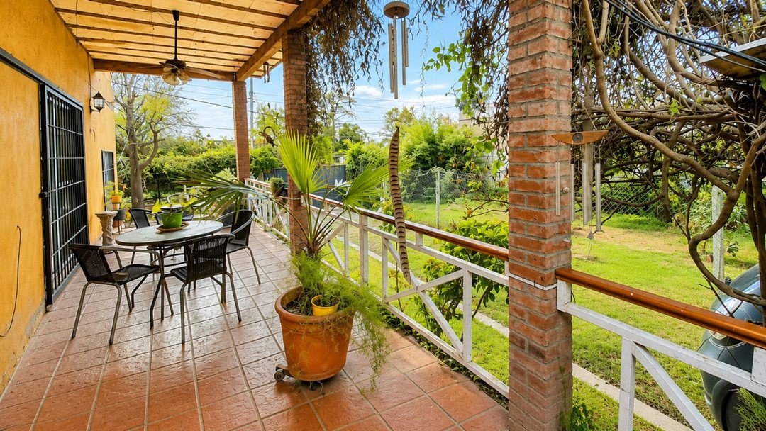 Venta casa 3 amb en dos plantas con quincho