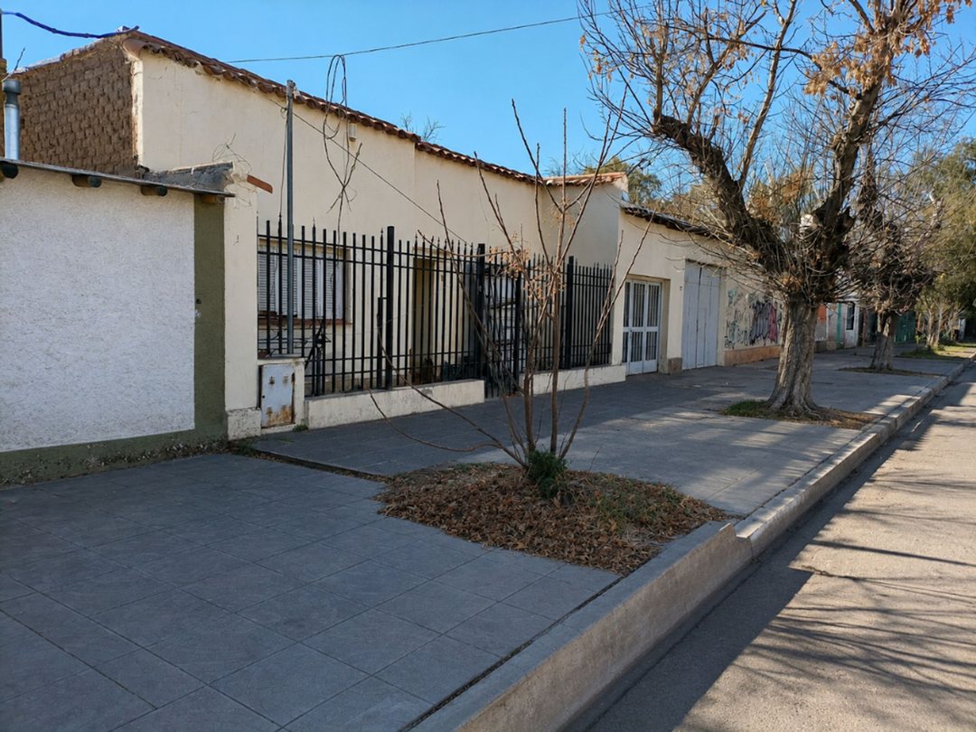 VENTA DE LOTE,LUJAN  CENTRO