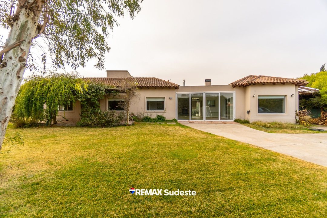 CASA BOSQUE ALTO 1.356m2 LOTE apta CREDITO