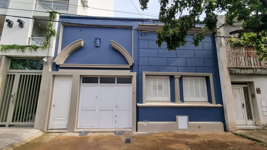 VENTA CASA CON DEPARTAMENTO