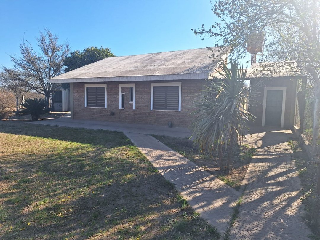 VENTA CASA CAMPO 4 HA + GALPON MALVINAS ARGENTINAS