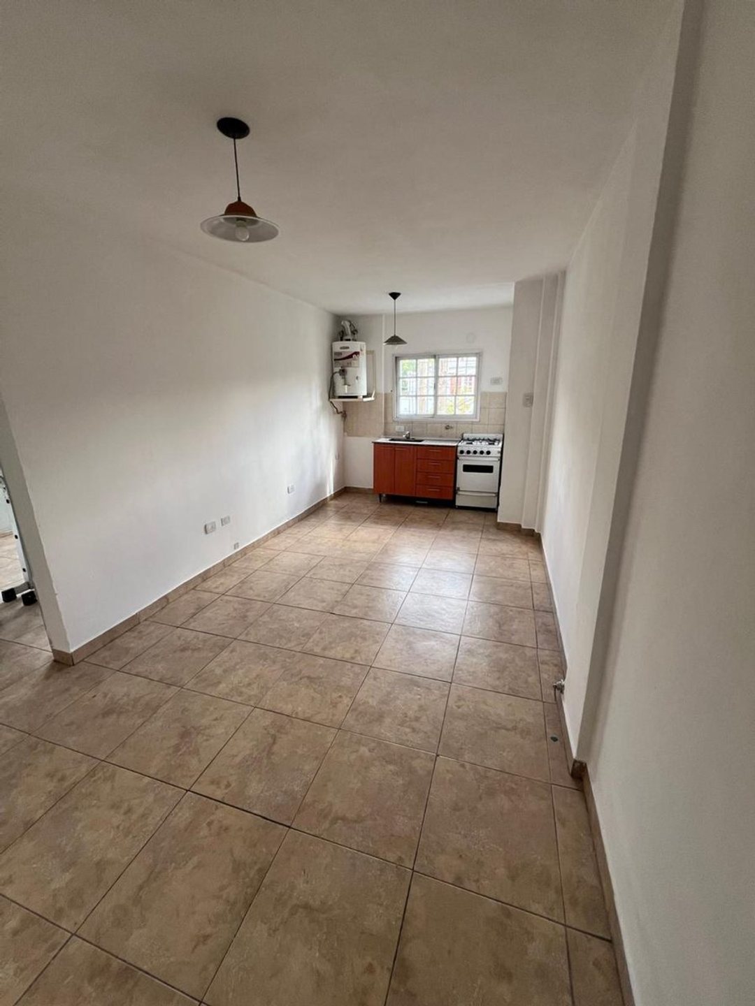 VENTA DEPARTAMENTO 2 AMB, 35M2 - LANUS ESTE