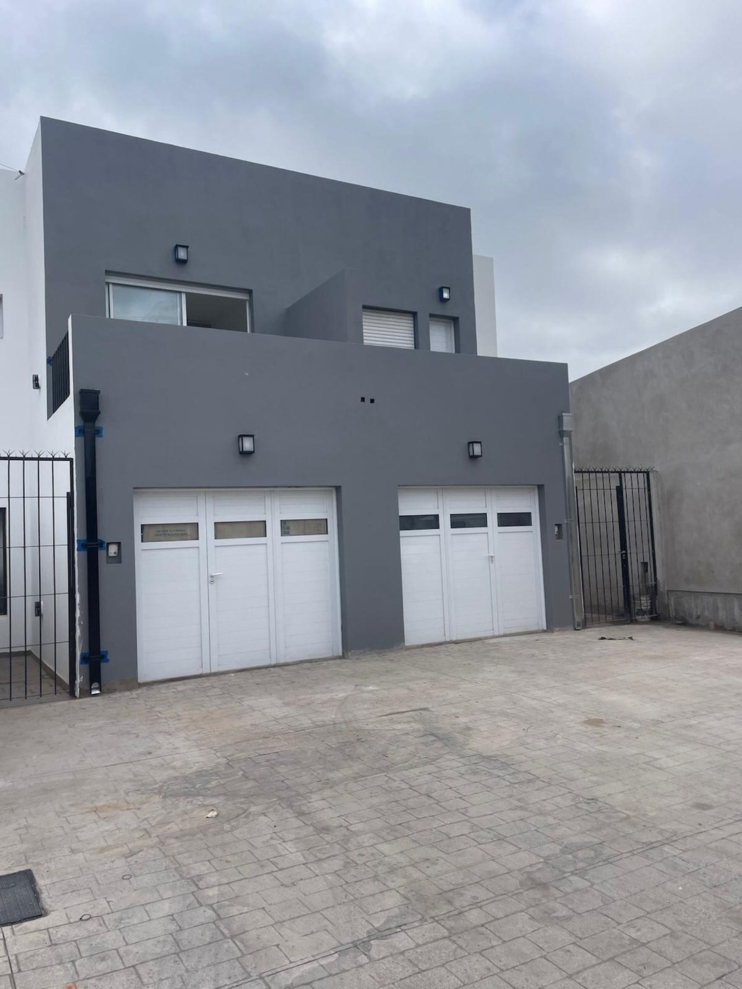 VENTA DUPLEX 3 AMB BARRIO 9 DE JULIO A ESTRENAR