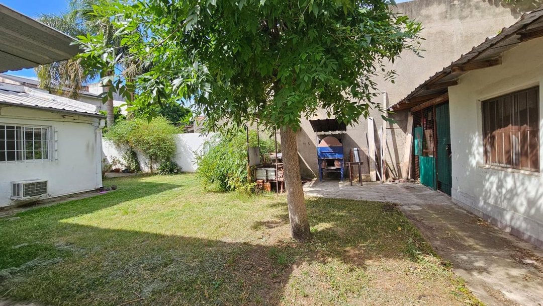 VENTA PH TIPO CASA 5 AMBIENTES V LUZURIAGA 270M2