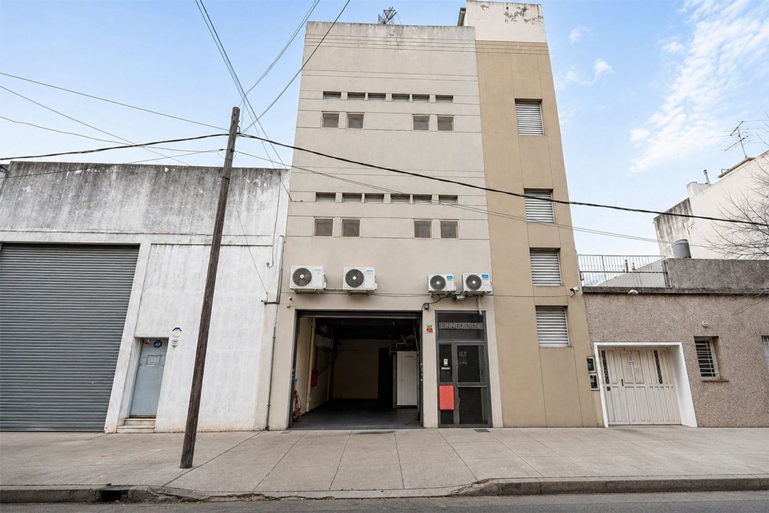 Depósito 3 Pisos Apto Poli Rubro Venta Paternal