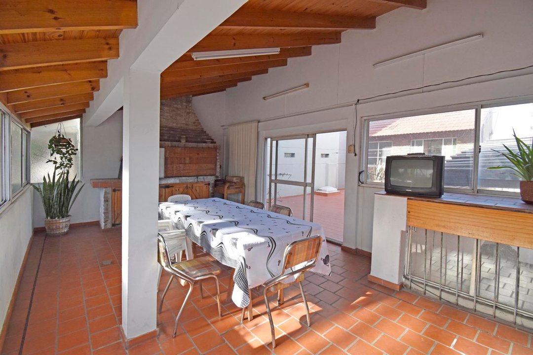 CASA LOTE PROPIO ( EX 3 DORM) RETASADO