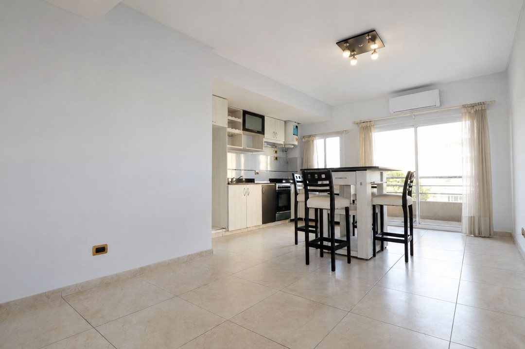 2 ambientes con Balcon Venta Ciudadela Oportunidad