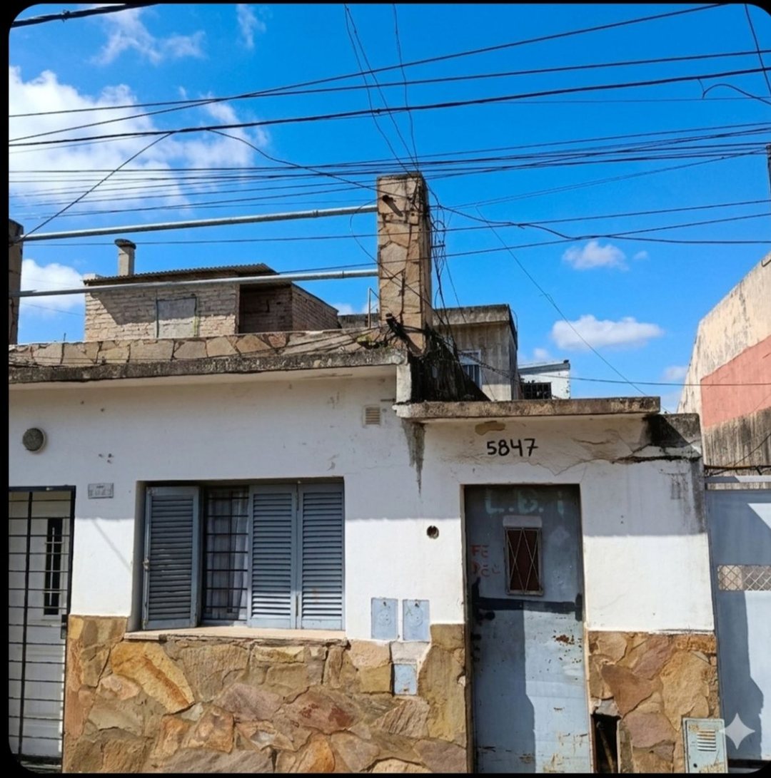 VENTA PH DE TRES DORM BARRIO TRIANGULO