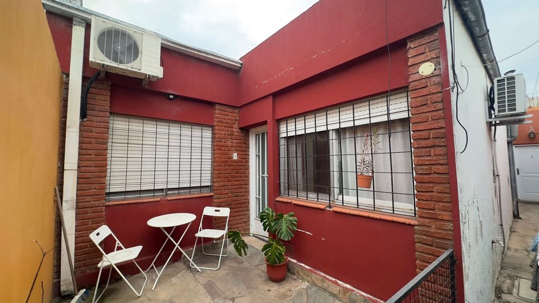 VENTA DEPARTAMENTO INTERNO 2 DORMITORIOS Y PATIO