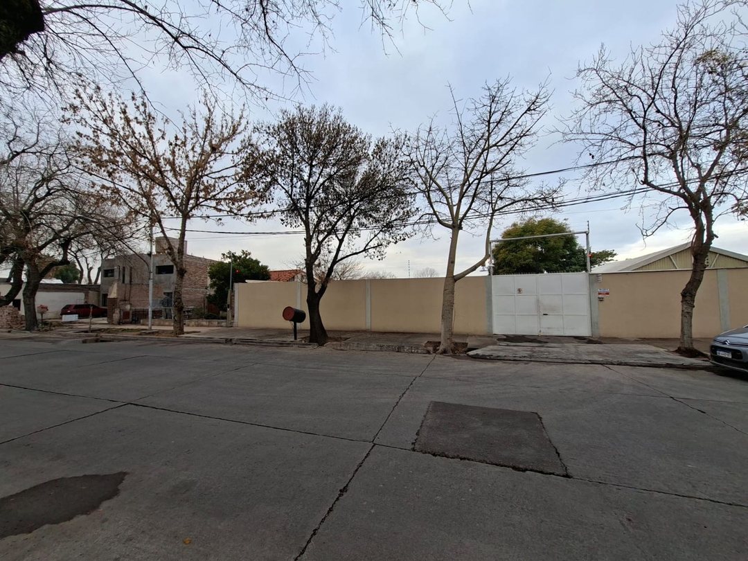 Venta Terreno 1.153 m² con 28 Cocheras, Ciudad Mza