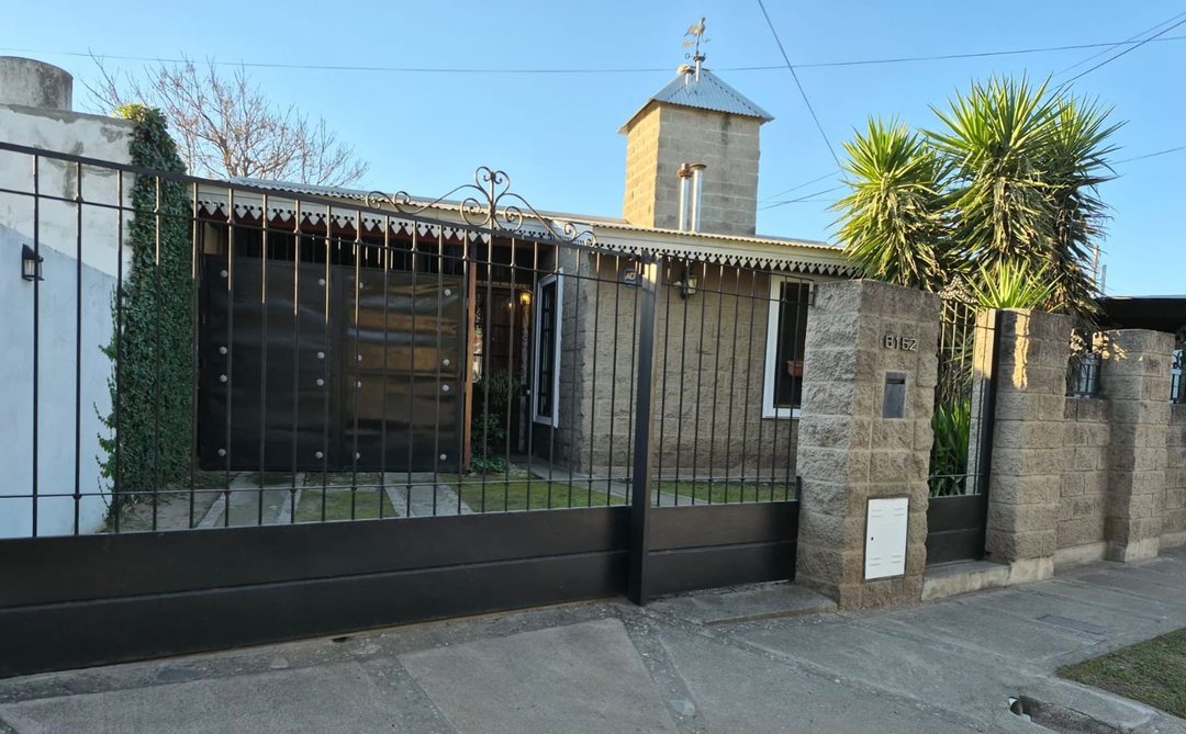 VENTA CASA 2 DORM LA SALLE CORDOBA APTO CRÉDITO