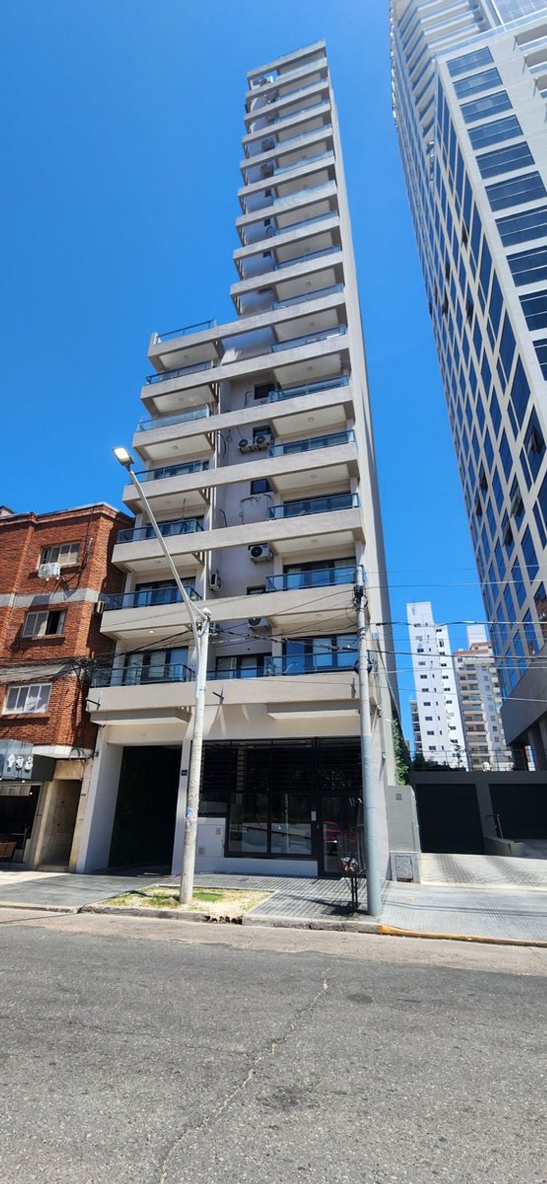 Dpto 1 dorm en venta en Bv Pellegrini
