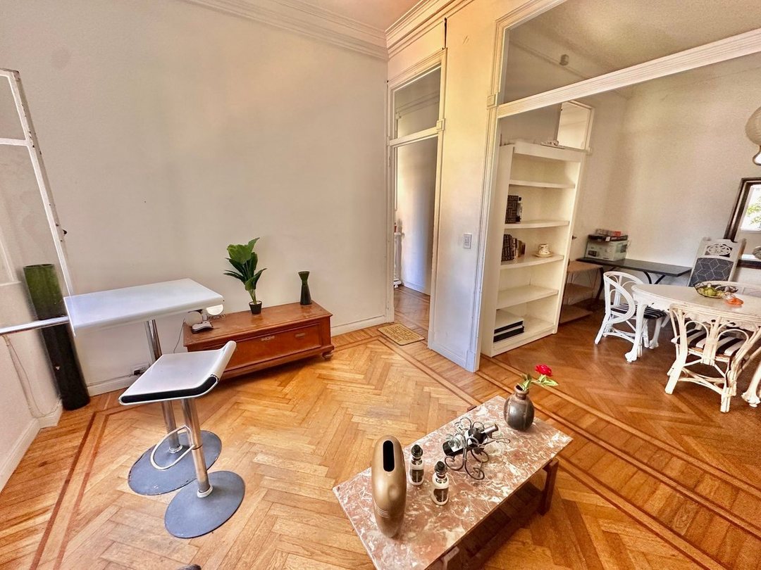 Venta piso 3 ambientes! Muy luminoso!