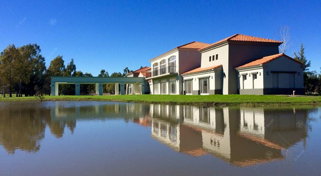 VENTA LOTE MIRALAGOS OPORTUNIDAD 1395M2 ESCRITURA