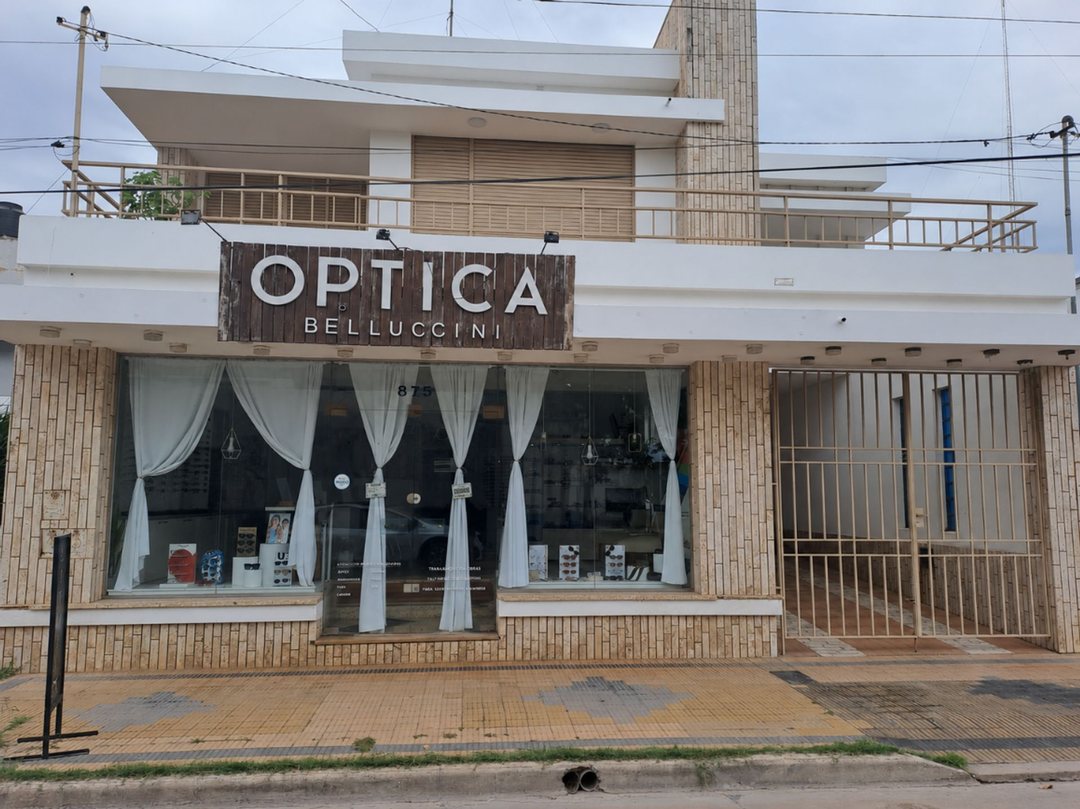 VENTA - Casa PA Local PB Cochera - TOTORAS