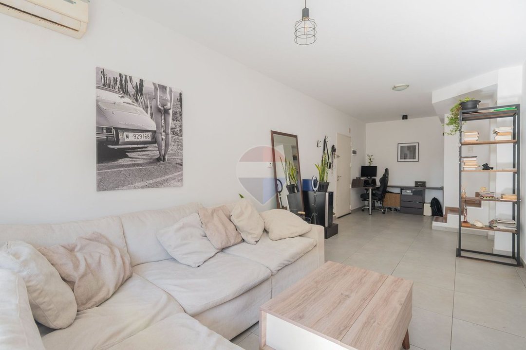 VENTA DEPARTAMENTO 2 AMB VILLA URQUIZA CON PILETA
