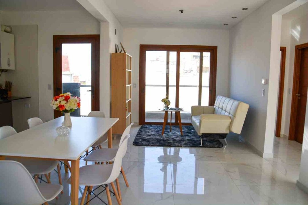 VENTA DE DEPARTAMENTO 3 AMBIENTES RAMOS MEJIA