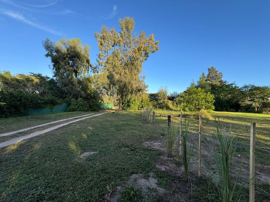 VENTA LOTE EN COLASTINE EN CONDOMINIO PRIVADO