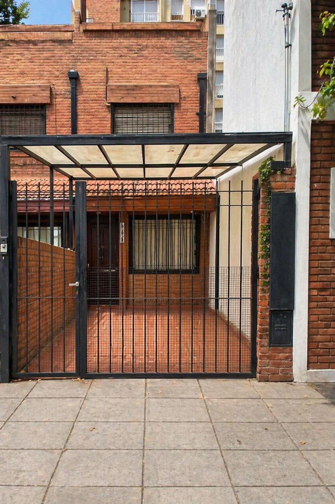 ecxelente triplex vicente lopez