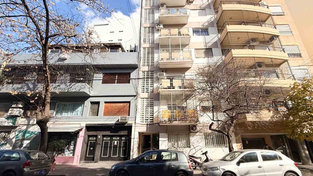 VENTA DEPARTAMENTO DE 2 AMBIENTES - CABALLITO 30M