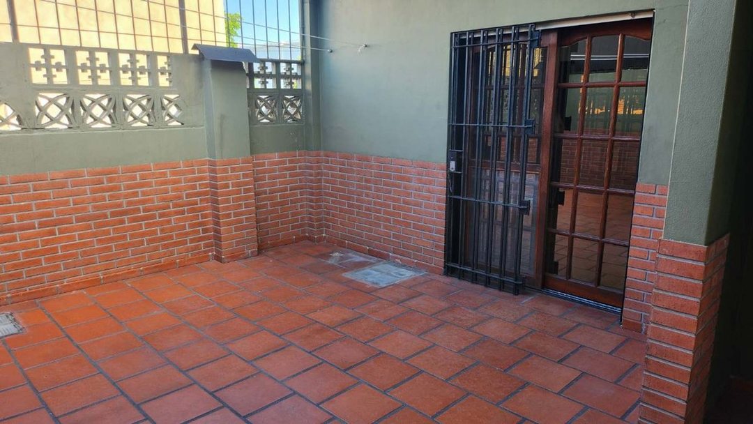 VENTA PH 3 AMB CASEROS PATIO LAVADERO