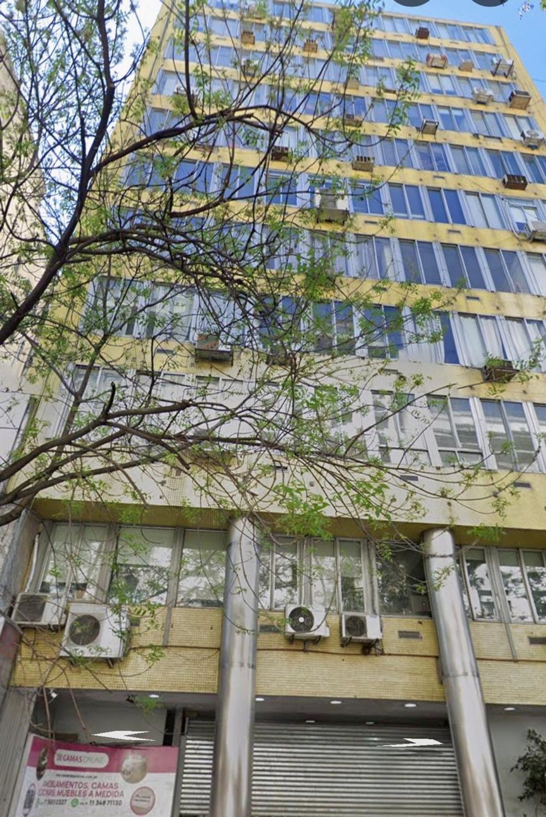 Oficina a metros de tribunales.
