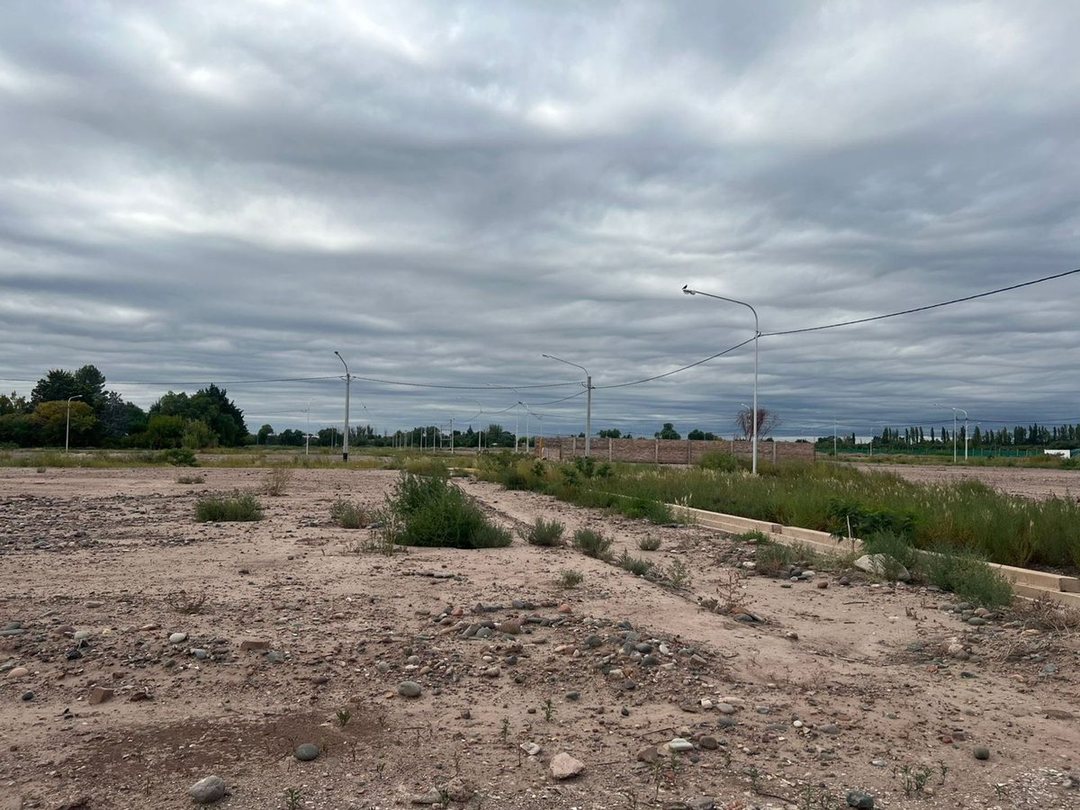 VENTA DE LOTE EN MAIPU (RUSSELL) MENDOZA