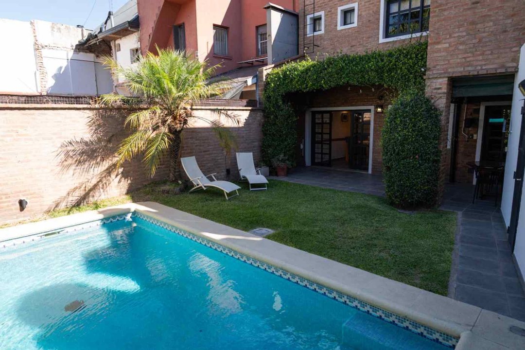 CASA EN VENTA QUILMES