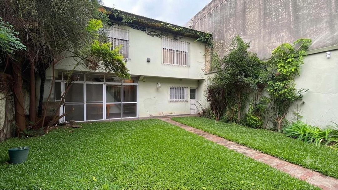PH 3 AMB A REFACCIONAR CON PARQUE. DUEÑO FINANCIA