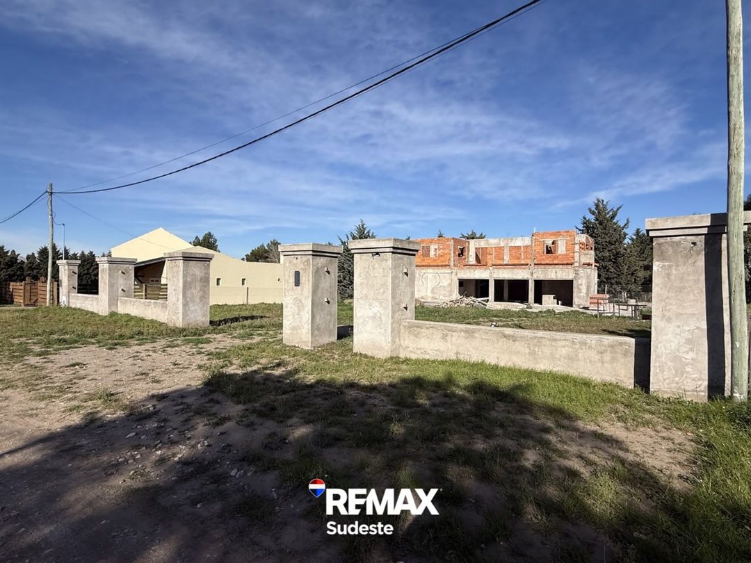 Venta Casa en construccion Barrio Parque Norte