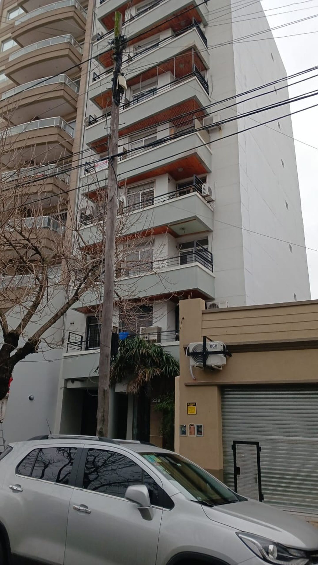 Dpto 2 amb al frente- Balcón- Alquiler- Lanús O.