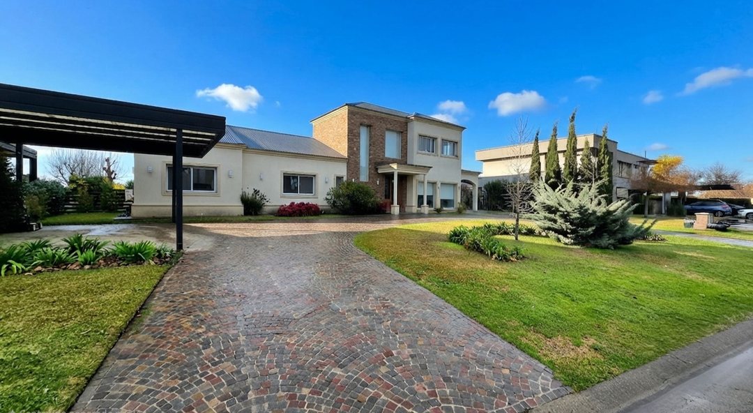 VENTA CASA 5 AMB HARAS DE SANTA MARIA, ESCOBAR