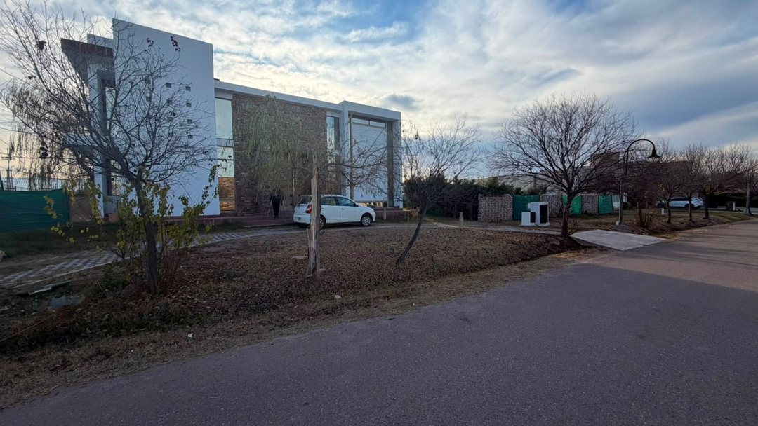 CASA 4 DORMITORIOS LICEO COUNTRY 2 MAIPÚ