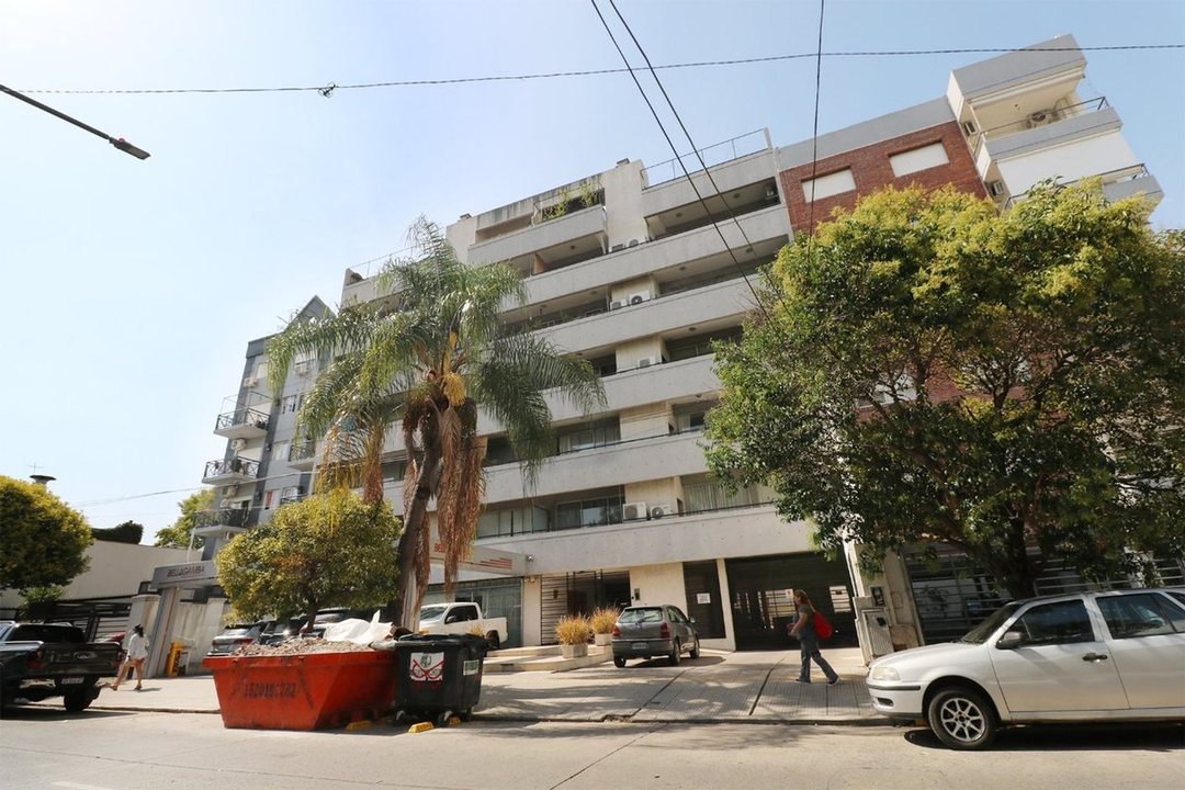 Departamento 3 Ambientes y  2 Cocheras Florida
