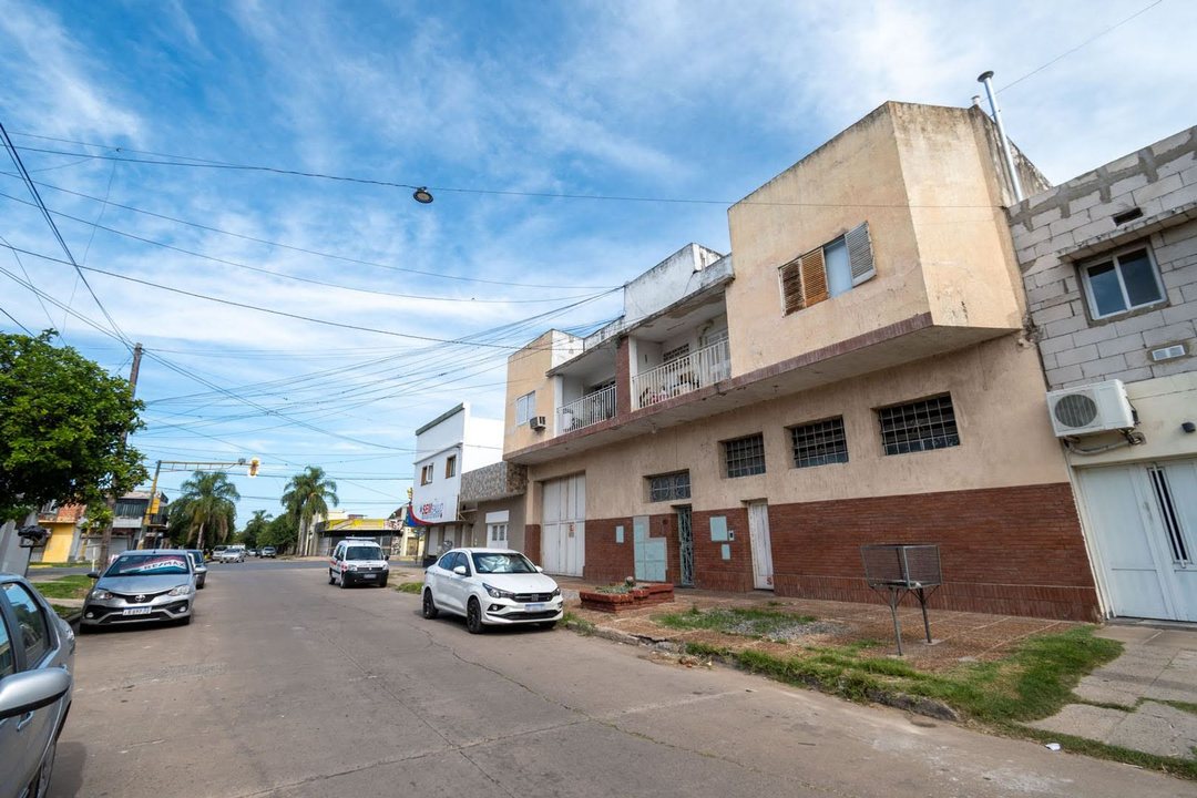 P.ALTA 2 DORM BALCON Y PATIO SECO A MTS DE AV