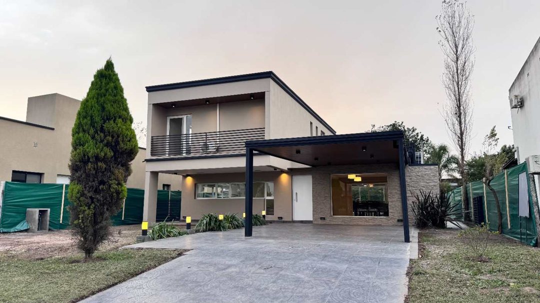 VENTA VILAGO 2 DORMITORIOS MAS DEP DE SERVICIO