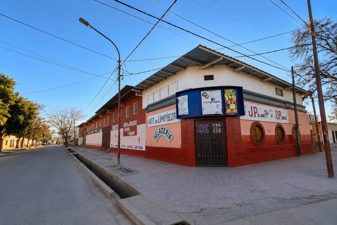 venta Galpón comercial 800 m2 cub.- Las Heras-Mza