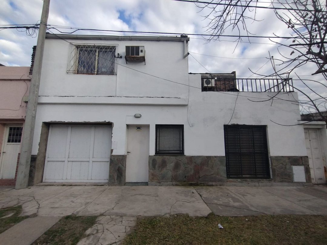 Venta de Casa 2 Dormitorios Barrio Sur