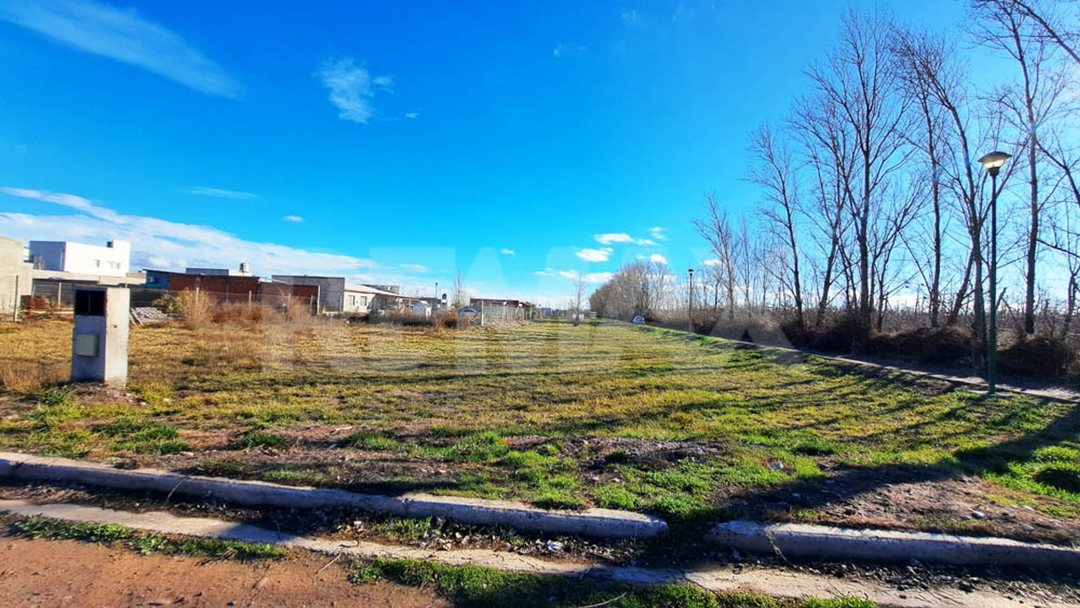 LOTE ESQUINA EN VENTA JUDICIALES FERNANDEZ ORO