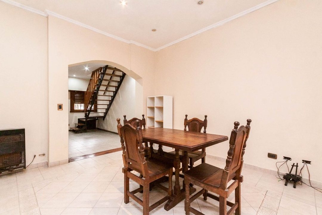 Venta PH  t/ casa 4 amb. Rem. Esc. Lanús  A/Cred.