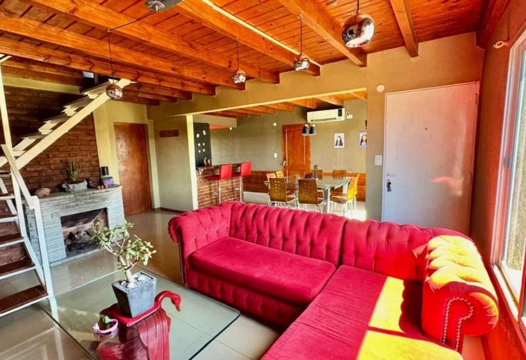 Venta Casa 5 ambientes San Vicente