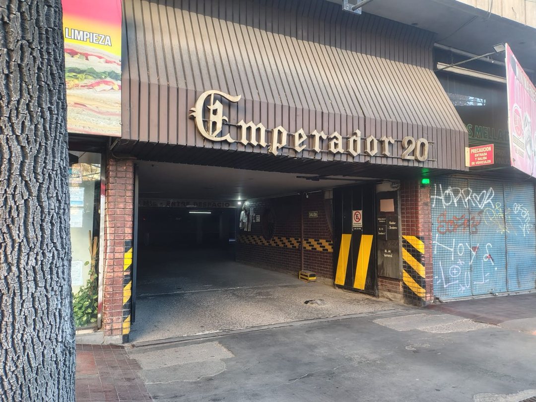 Se vende cochera en Ciudad de Mendoza