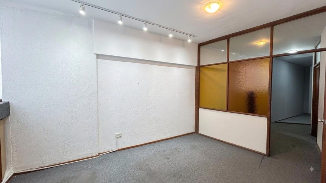 OFICINA EN VENTA LA PLATA