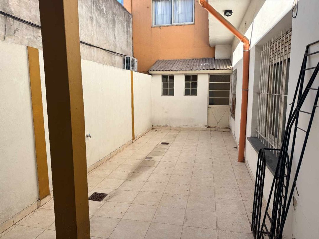 ALQUILER PH 2 AMB. + DEPOSITO SIN EXPENSAS CASEROS