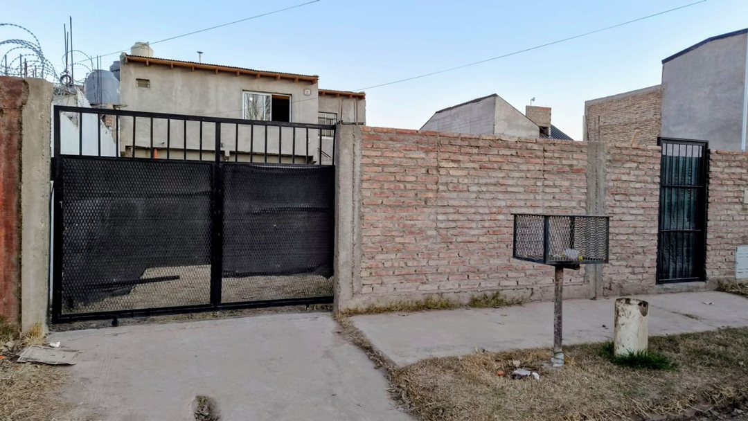 DEPTO DE 2 DORMITORIOS EN ALQUILER - PLOTTIER
