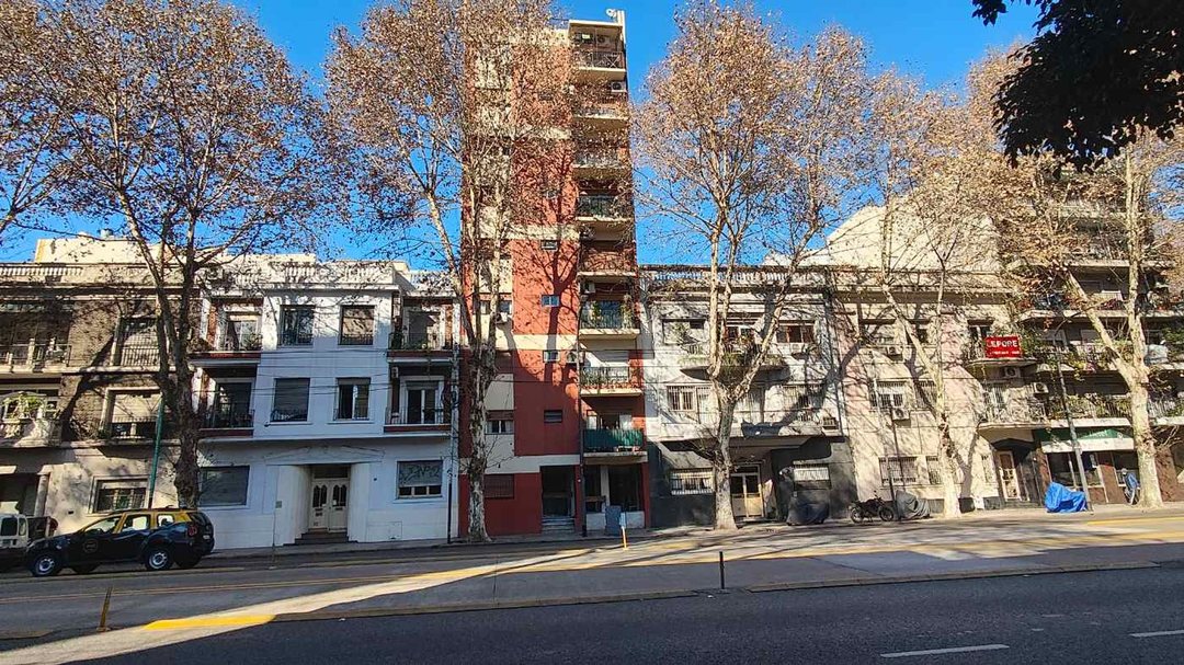 VENTA 2 amb. cfte. - Av.Juan B. Justo Villa Crespo