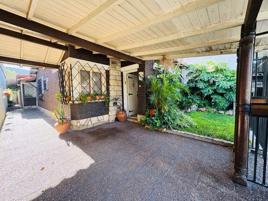 VENTA CASA 4 AMB  BOULOGNE PARA  ACTUALIZAR