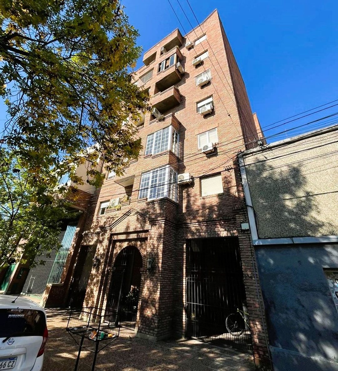 VENTA DPTO 2 DORM c/COCHERA - RECOLETA STA FE