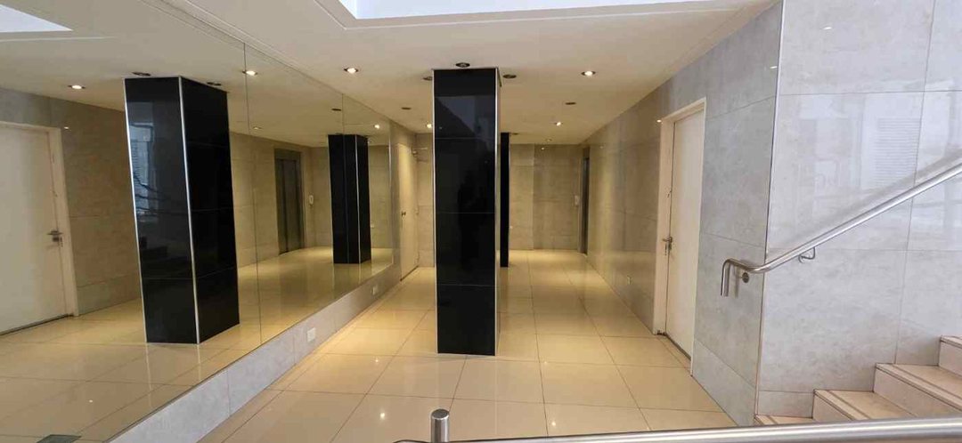 Venta monombiente balcón parrilla piscina Recoleta