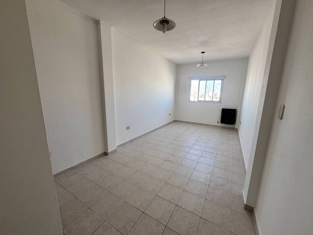 MONOAMBIENTE EN VENTA LA PLATA - CASCO